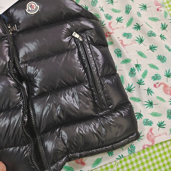 Moncler Black Down Padded Tib Puffer Gilet - Picture 7 of 12